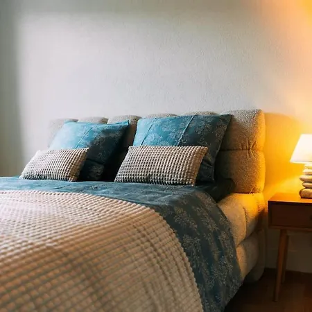 Cozy In With Fantastic View דירה