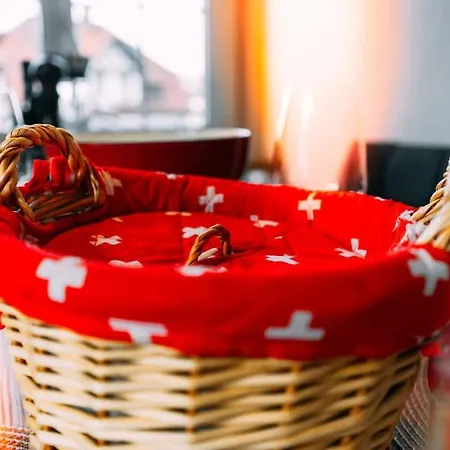 Cozy In With Fantastic View דירה