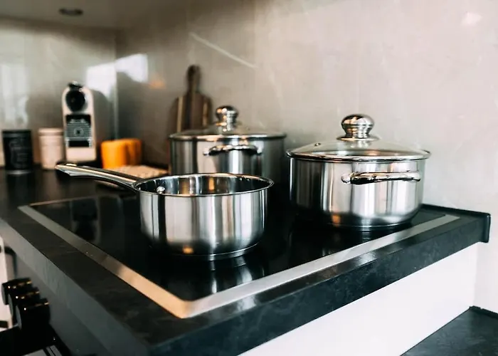 Cozy In With Fantastic View 公寓 *